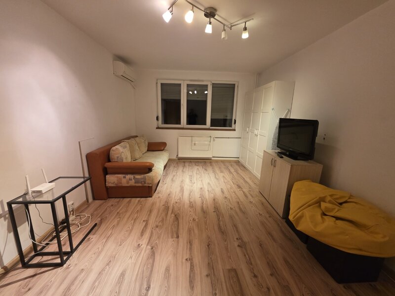 Titan, 15 minute metrou, pe Al. Barajul Bistritei, bloc 4 etaje