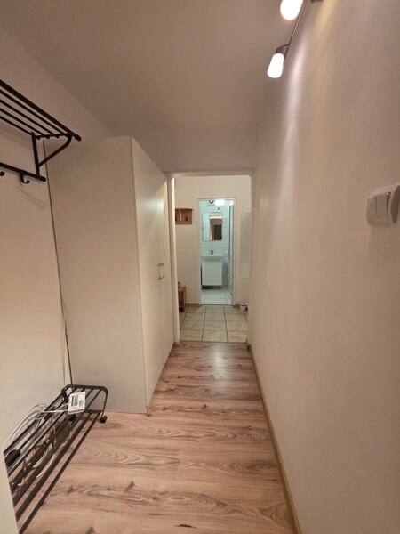 Titan, 15 minute metrou, pe Al. Barajul Bistritei, bloc 4 etaje